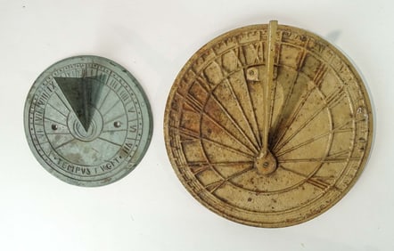 Sundial Lot
