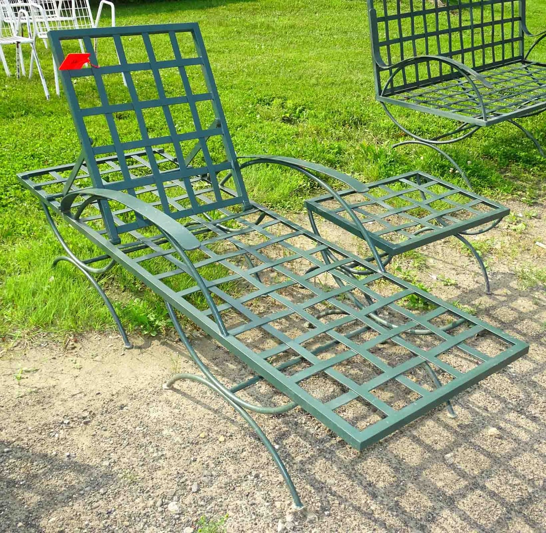 Lounge and Side Table (1 of 5)