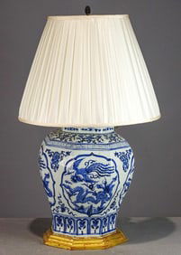 Asian Ceramic Lamp