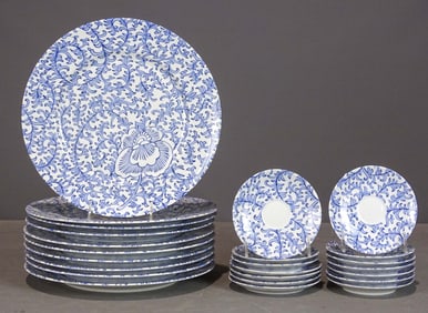 Set of (10) Manuel Canovas Plates