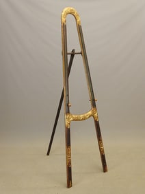 Easel