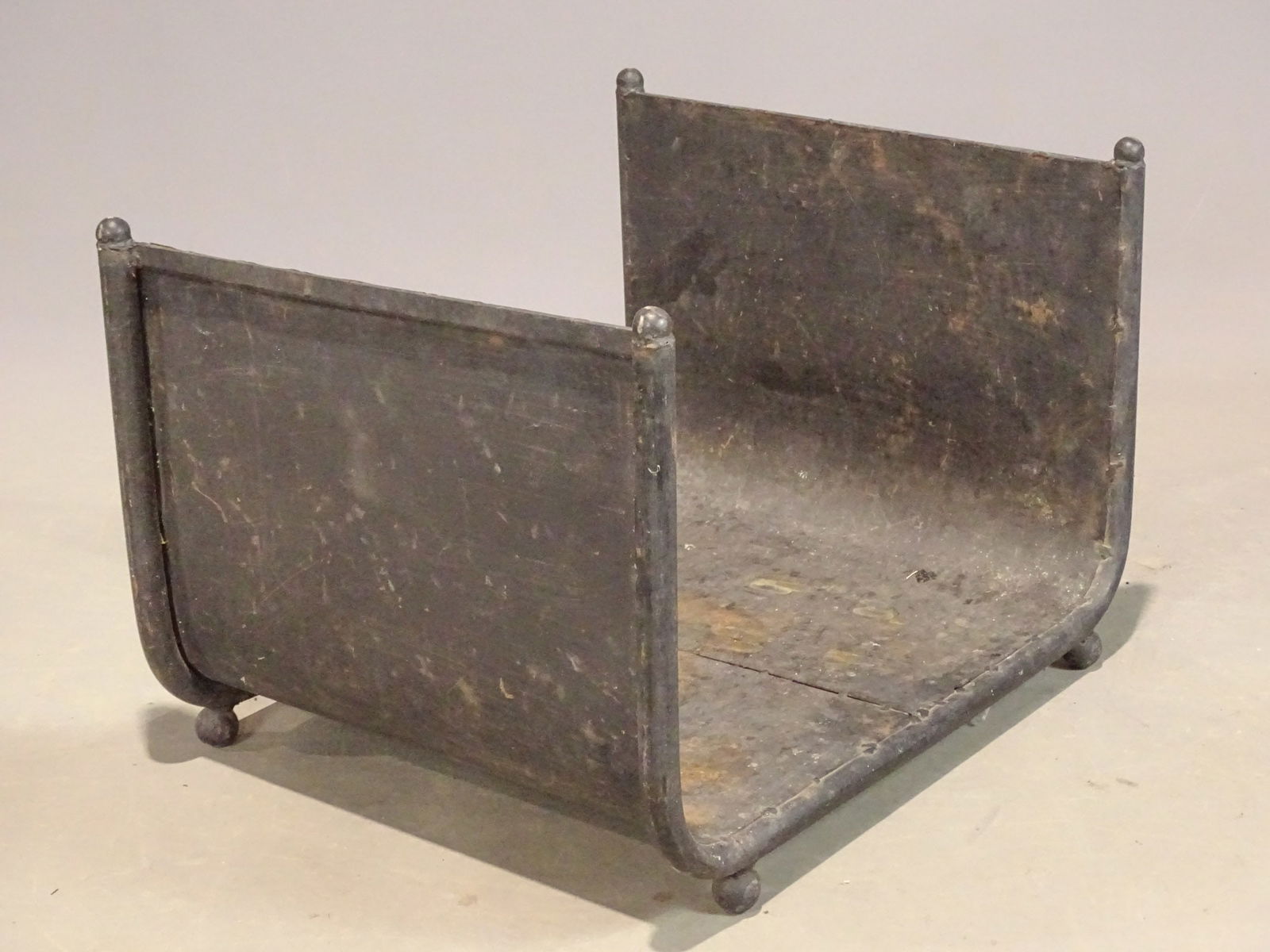 Sheet Steel Firewood Bin (1 of 4)