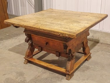 18th c. Austrian Bakers Table