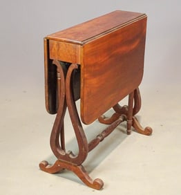 19th c. Dropleaf Table