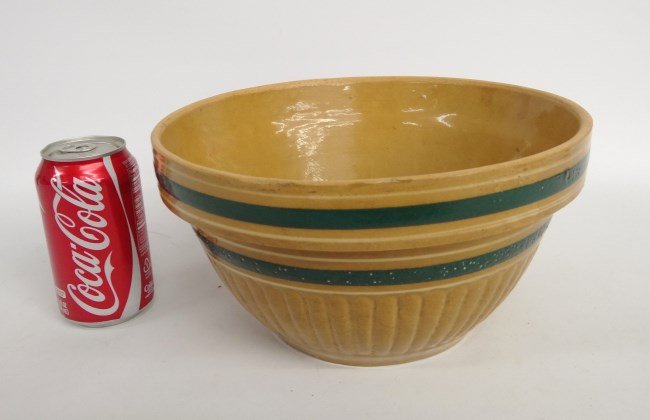 Yelloware Bowl: Yelloware mixing bowl. 10 1/2" Diameter.