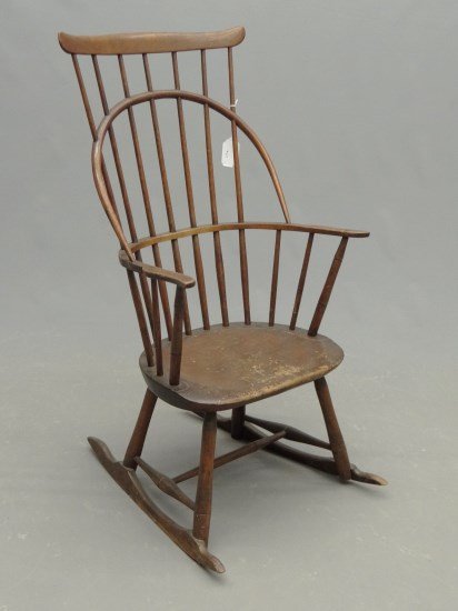 19th c. Windsor Rocking Chair: 19th c. Windsor rocking chair. 14 1/2" Seat Ht. 41 1/2" Overall Ht.