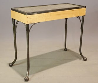 Display Table