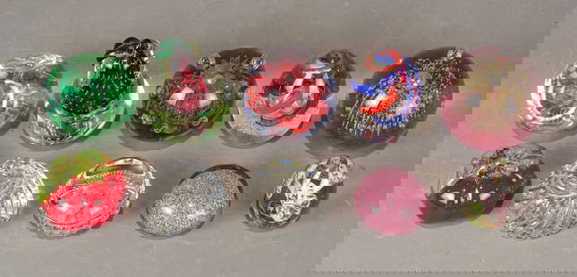 Paperweight Lot: (10) Paperweights, including: Baccarat, Posh & Polished, Wheaton Village, Caithness, Mapole Scotland