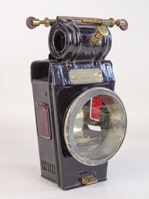 Lucas Hub Lamp