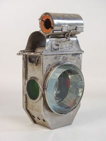 Columbia Hub Lamp