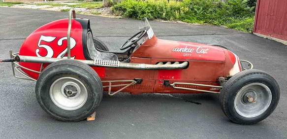 #52 Frankie Cal 220 Offenhauser Sprint Car