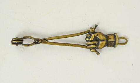 Skirt Lifter