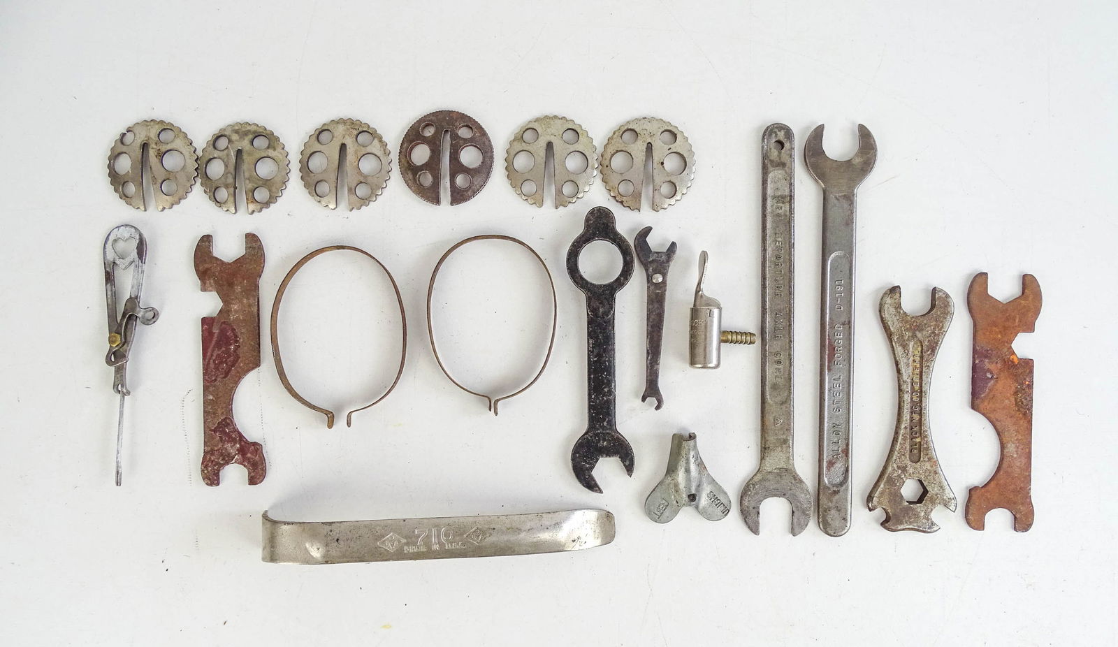 Bicycle Tools (1 of 4)