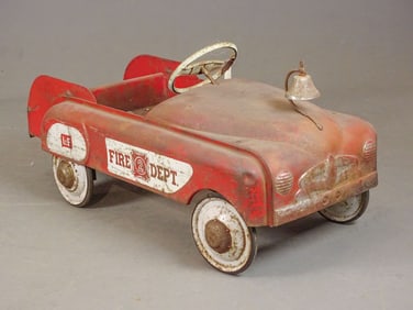 Vintage Fire Dept. Pedal Car
