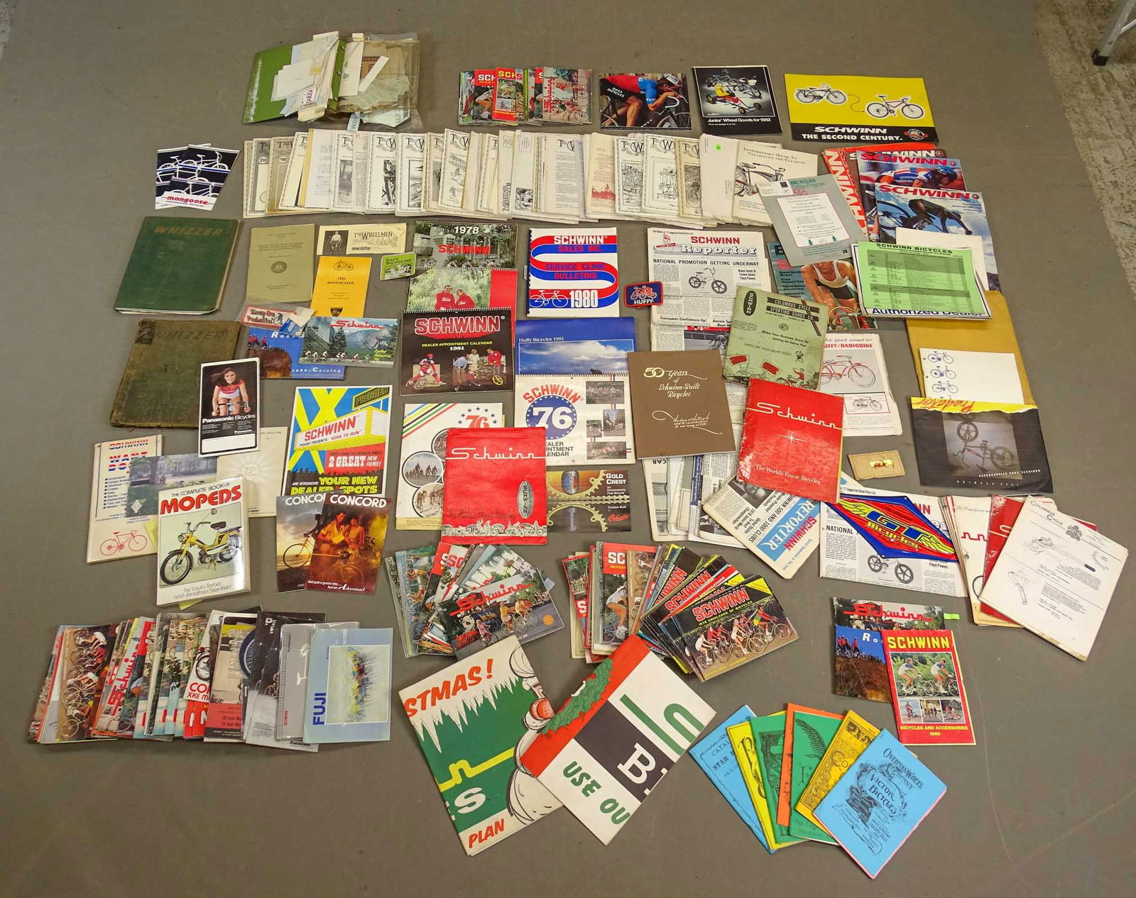 Ephemera Lot (1 of 20)