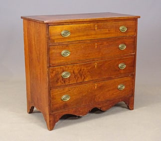 19th c. Federal Chest of Drawers