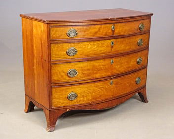 19th c. Hepplewhite Bowfront Chest