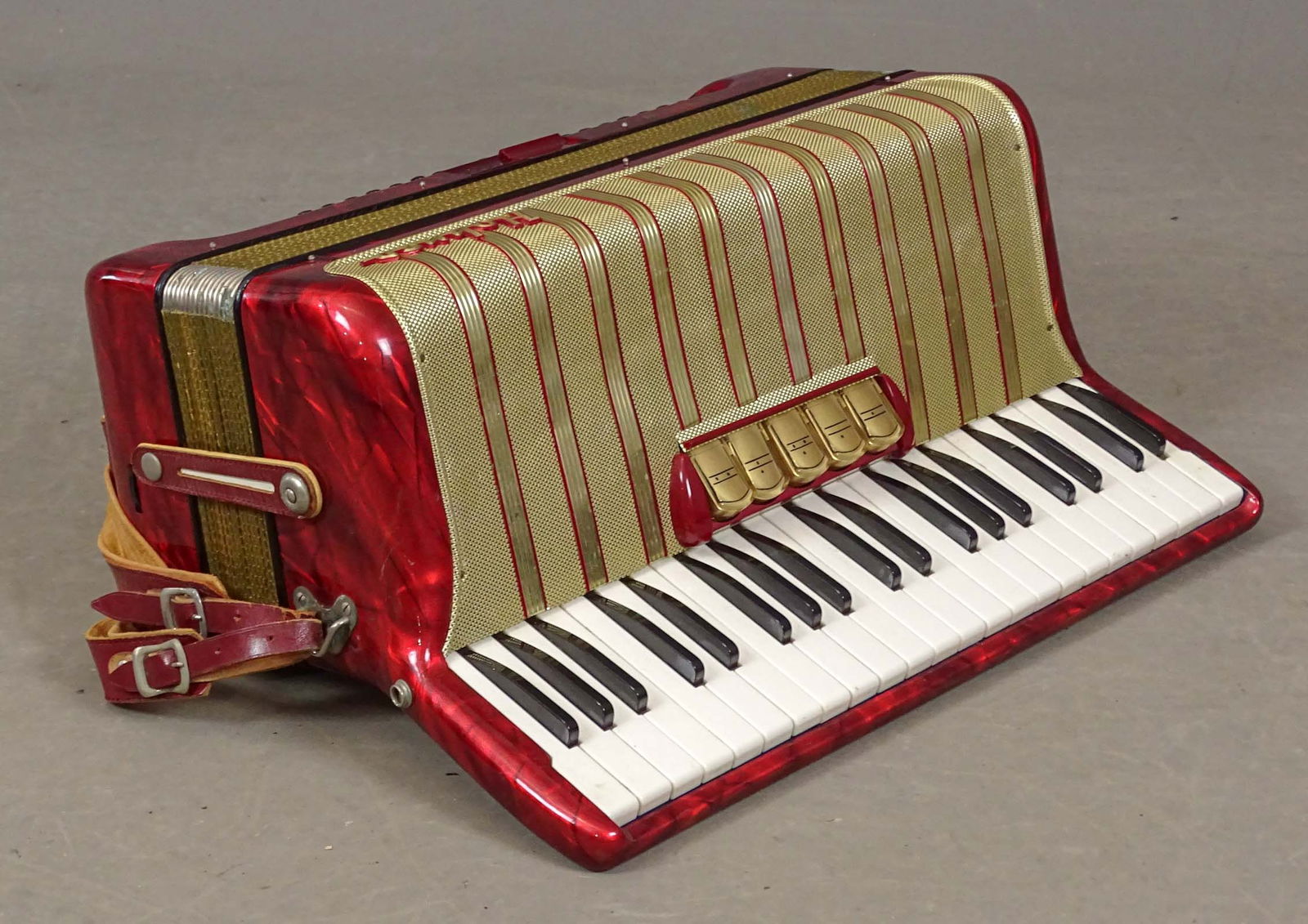 Hohner Accordion (1 of 6)