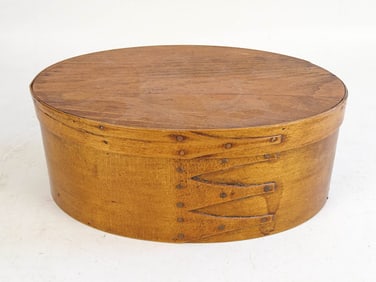 19th c. Shaker Oval Box