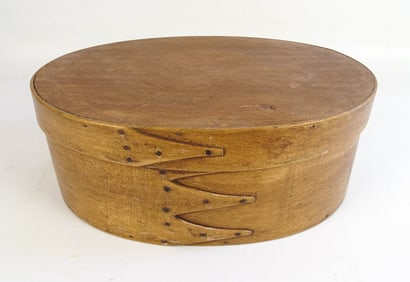 19th c. Shaker Oval Box