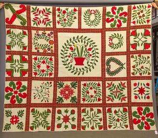19th c. Floral Applique Quilt