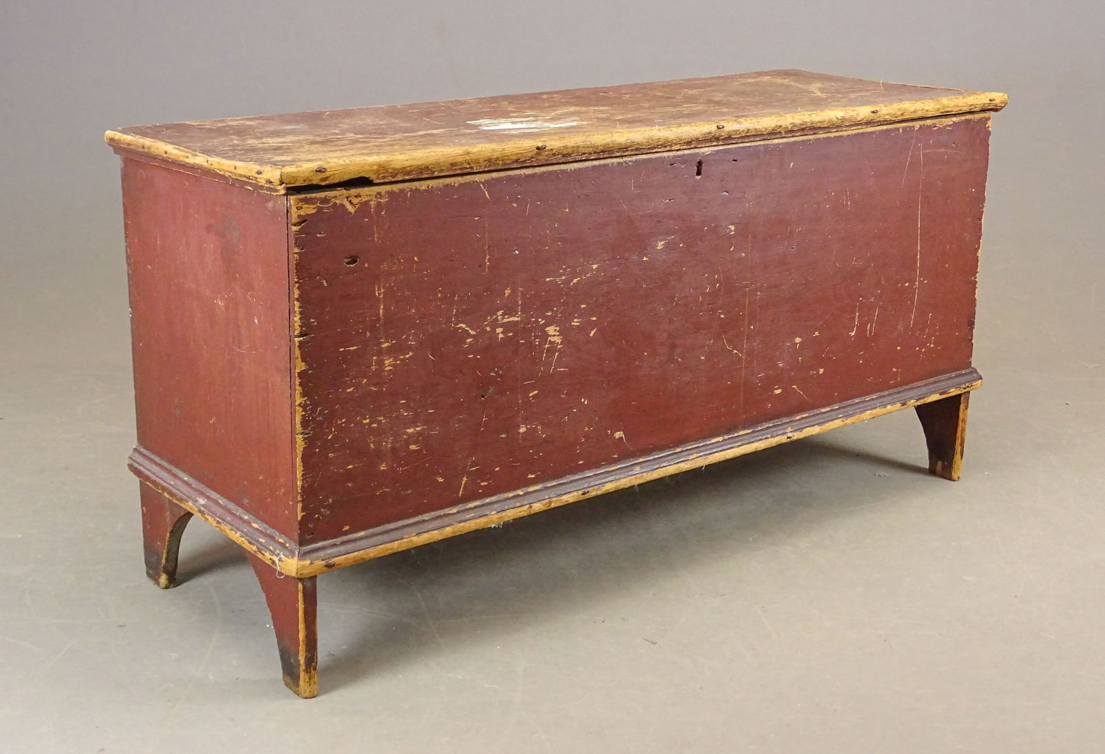 18th c. Blanket Box (1 of 6)