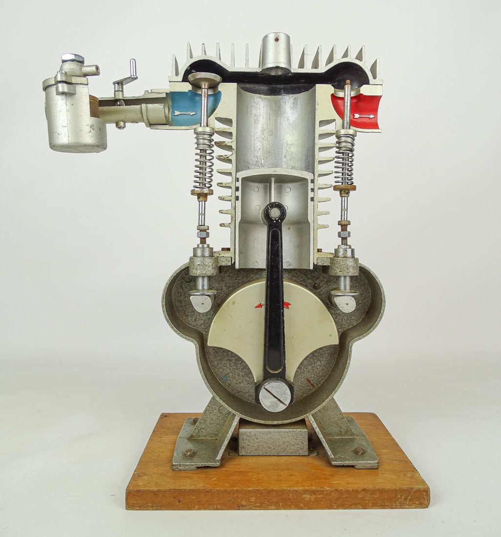 Piston Engine Model (1 of 9)