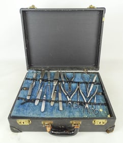 Medical Surgeon Kit