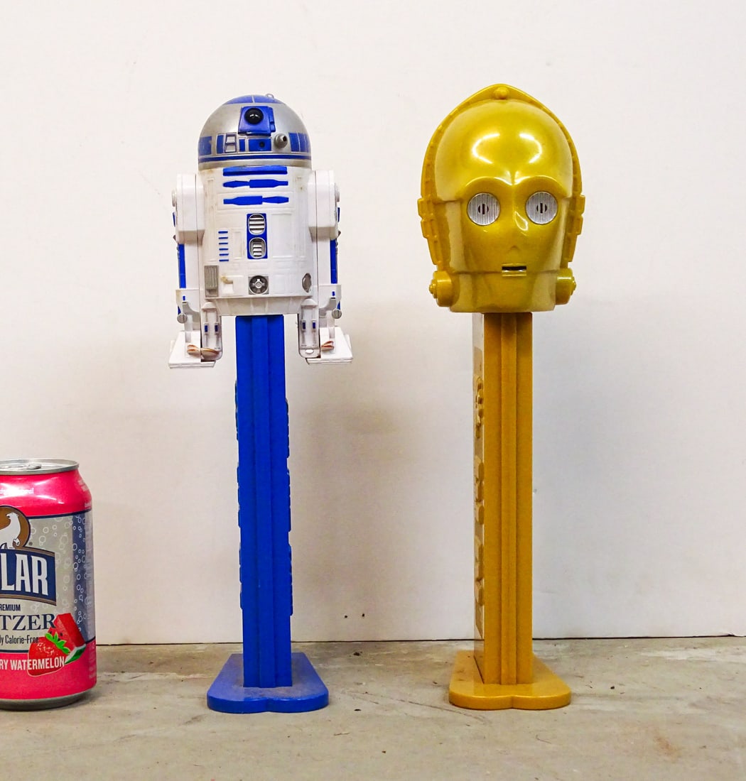 Pair Pez Dispensers (1 of 9)