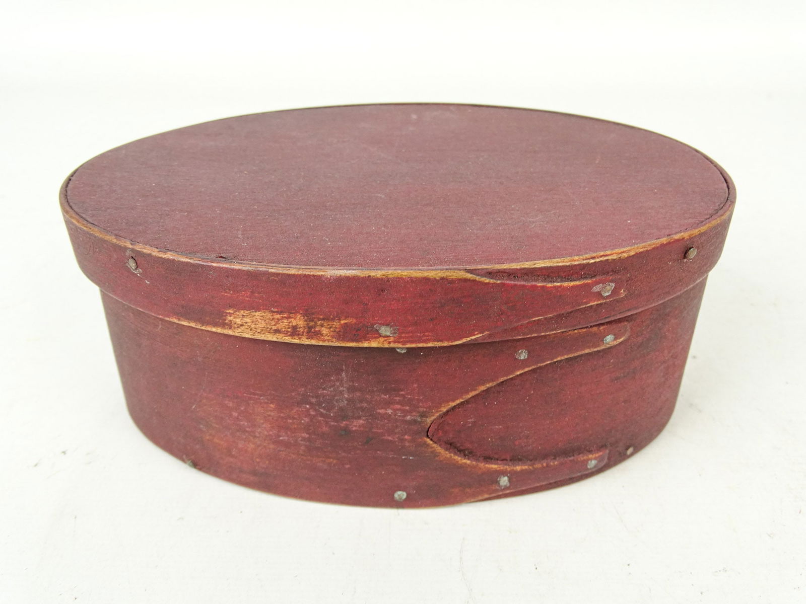 19th c. Shaker Oval Sewing Box (1 of 4)