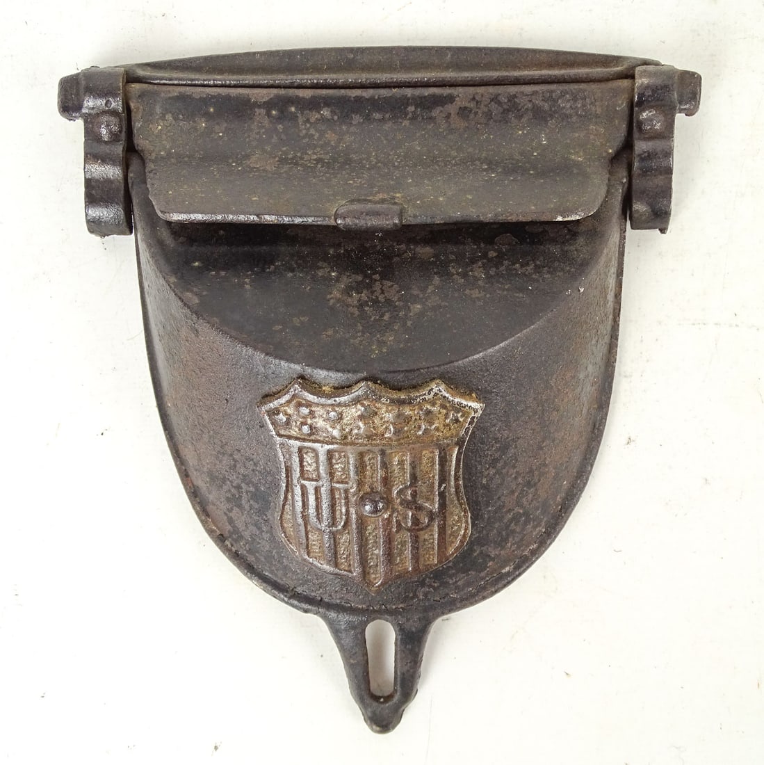 Cast Iron Mailbox (1 of 10)