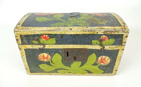 19th c. Continental Dometop Box