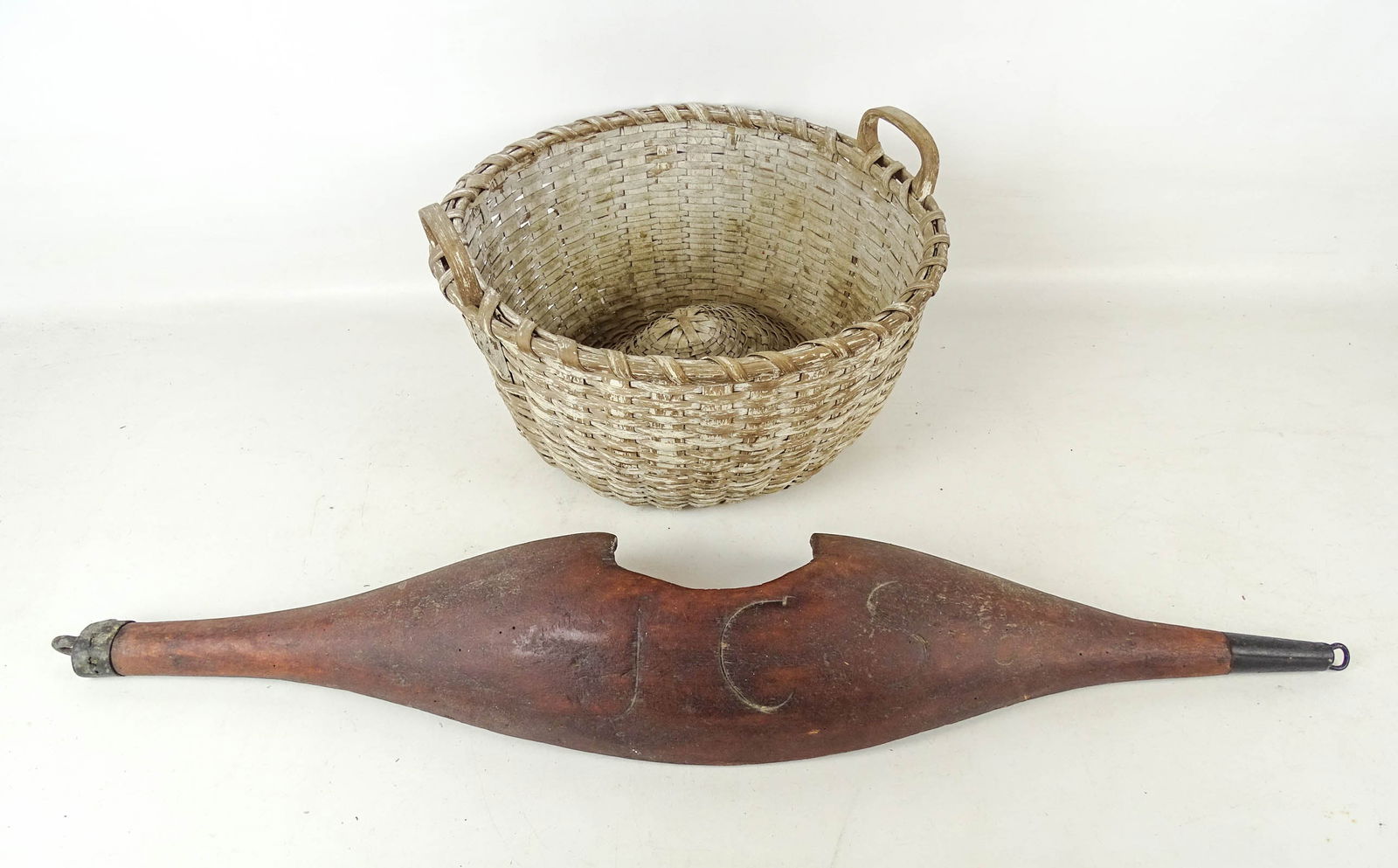Basket and Yoke Lot (1 of 11)
