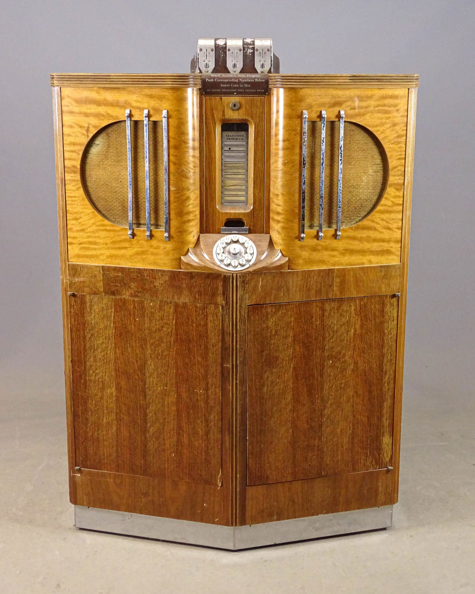 Mills "Do-Re-Mi" Jukebox (1 of 9)