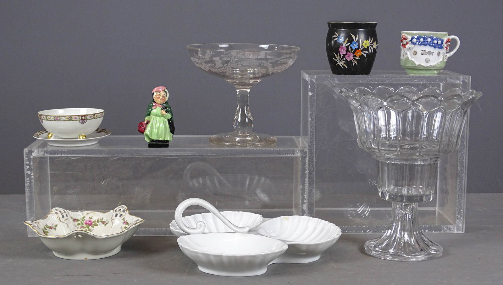 Glass and Porcelains Lot (1 of 16)