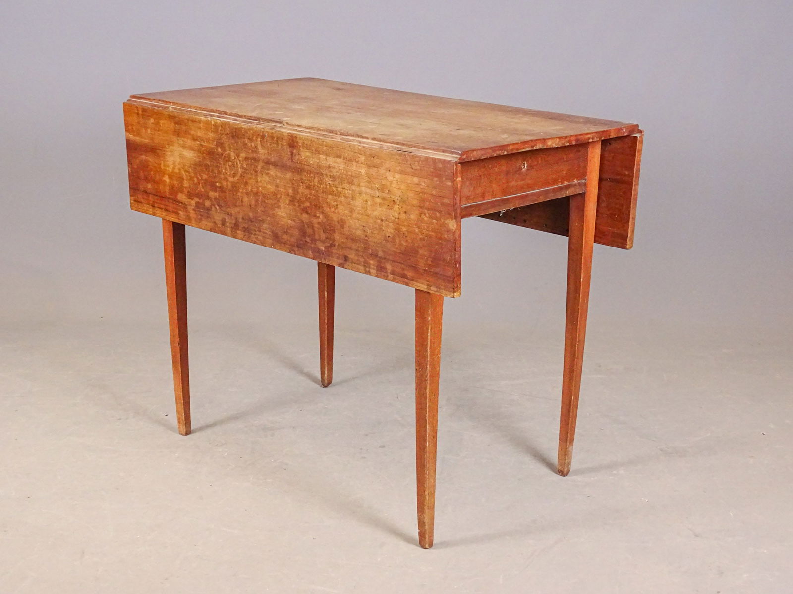 19th c. Pembroke Table (1 of 6)