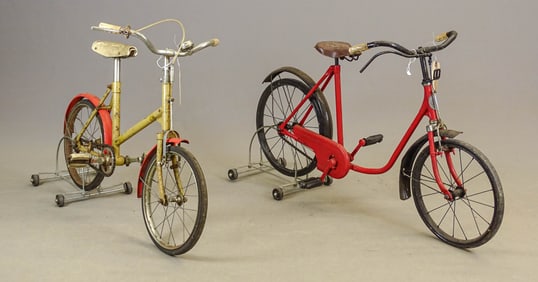 Lot of 2 Child's Bicycles
