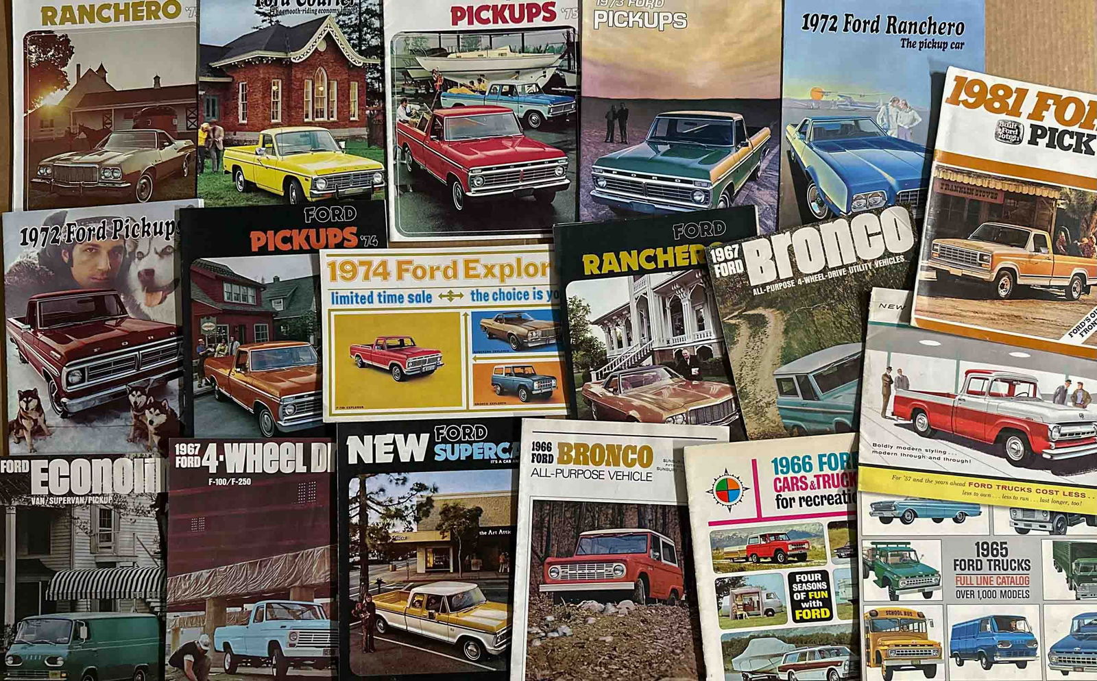 Ford Brochures - 2