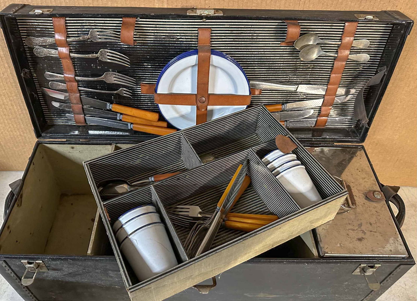 C. 1920's Picnic Set - 2