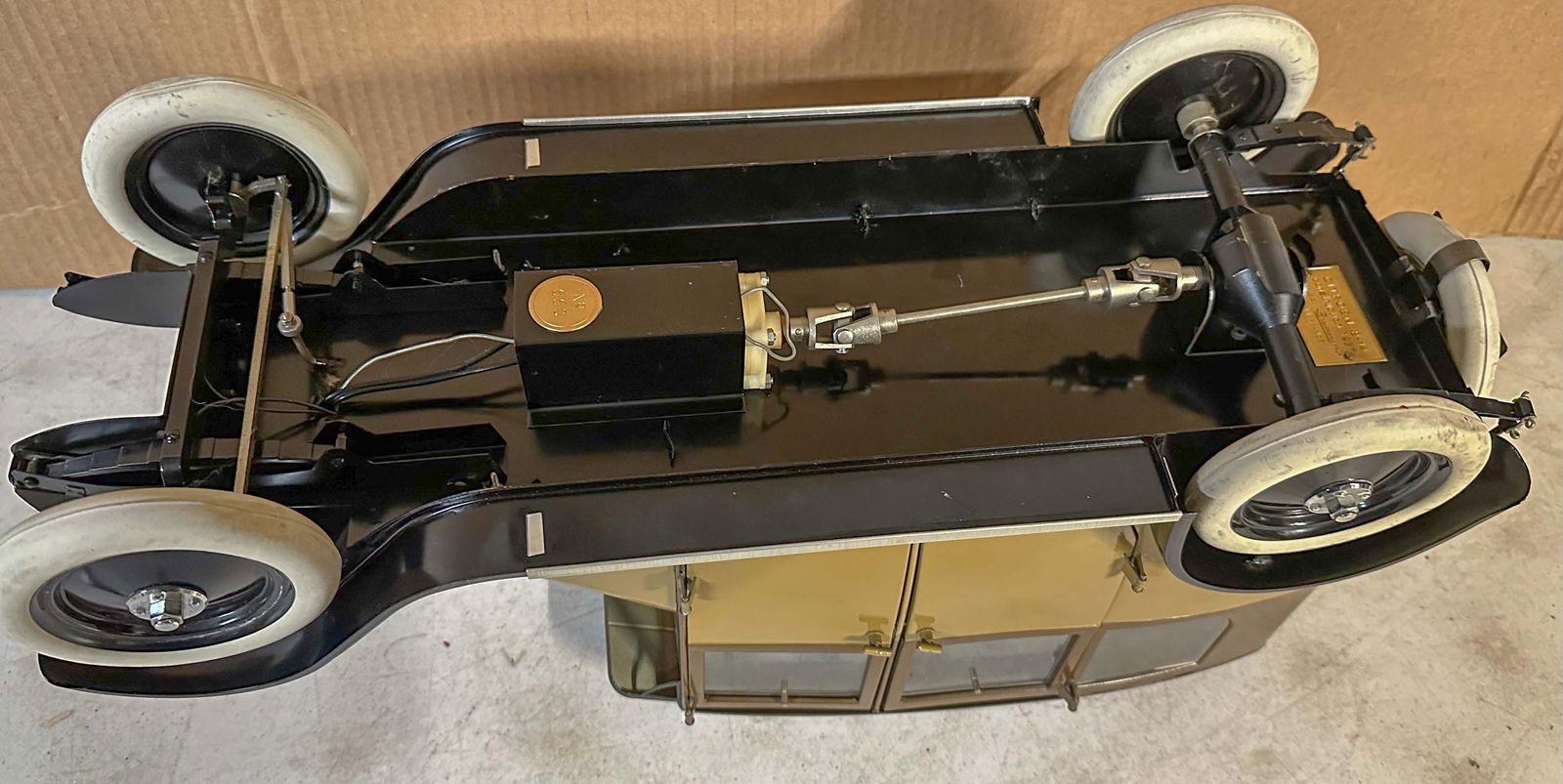 French Citroen Sedan - 3