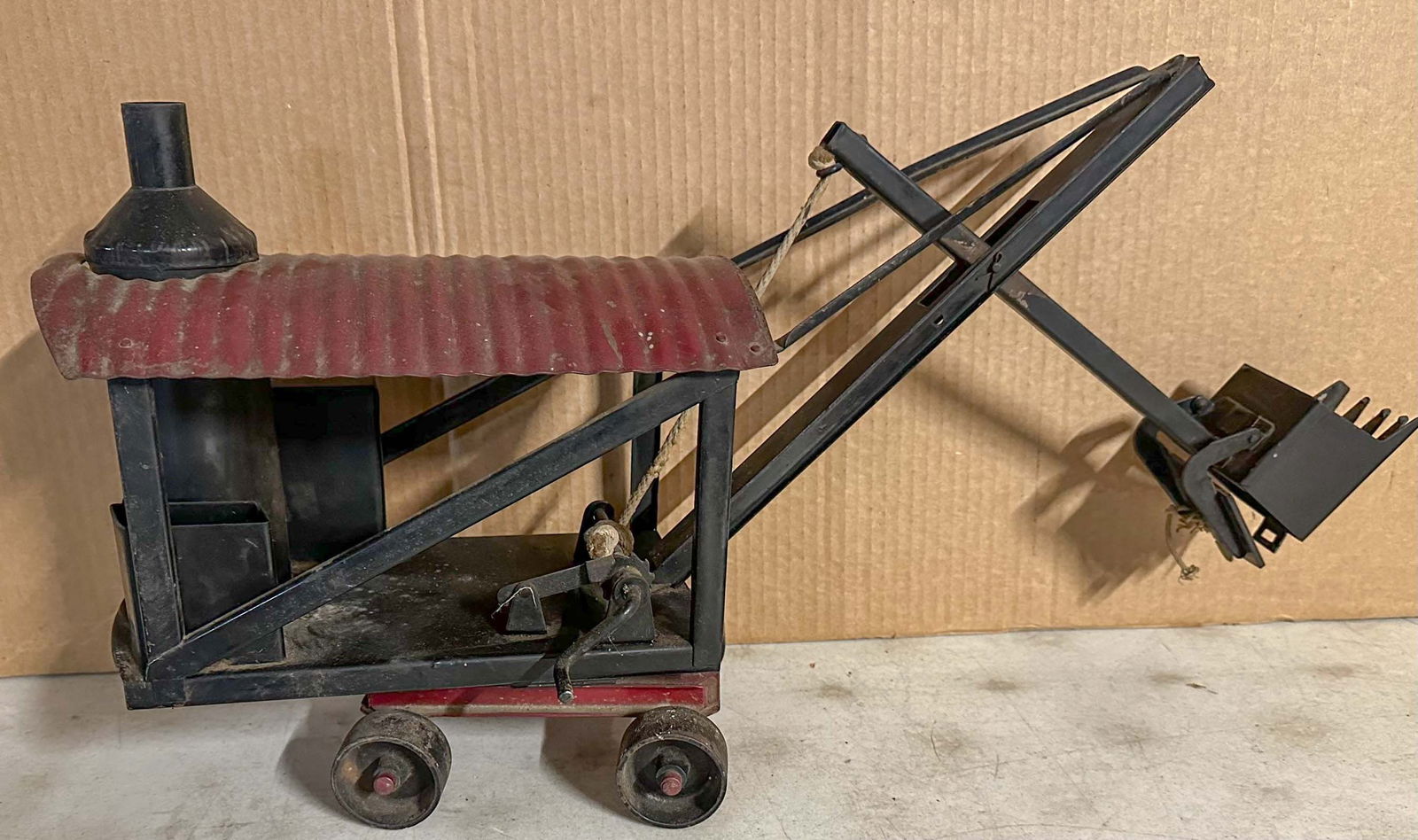 Buddy L Steam Shovel (1 of 3)