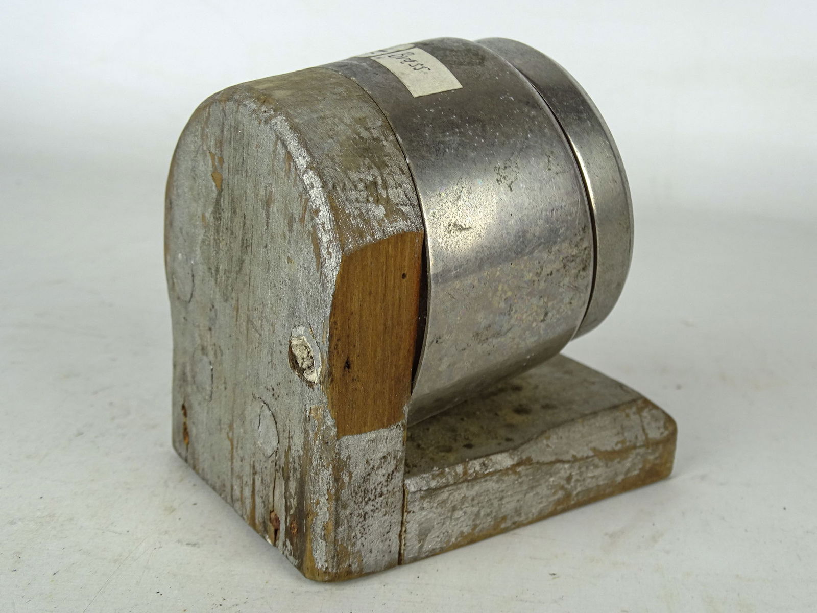 Automobile Clocks - 15