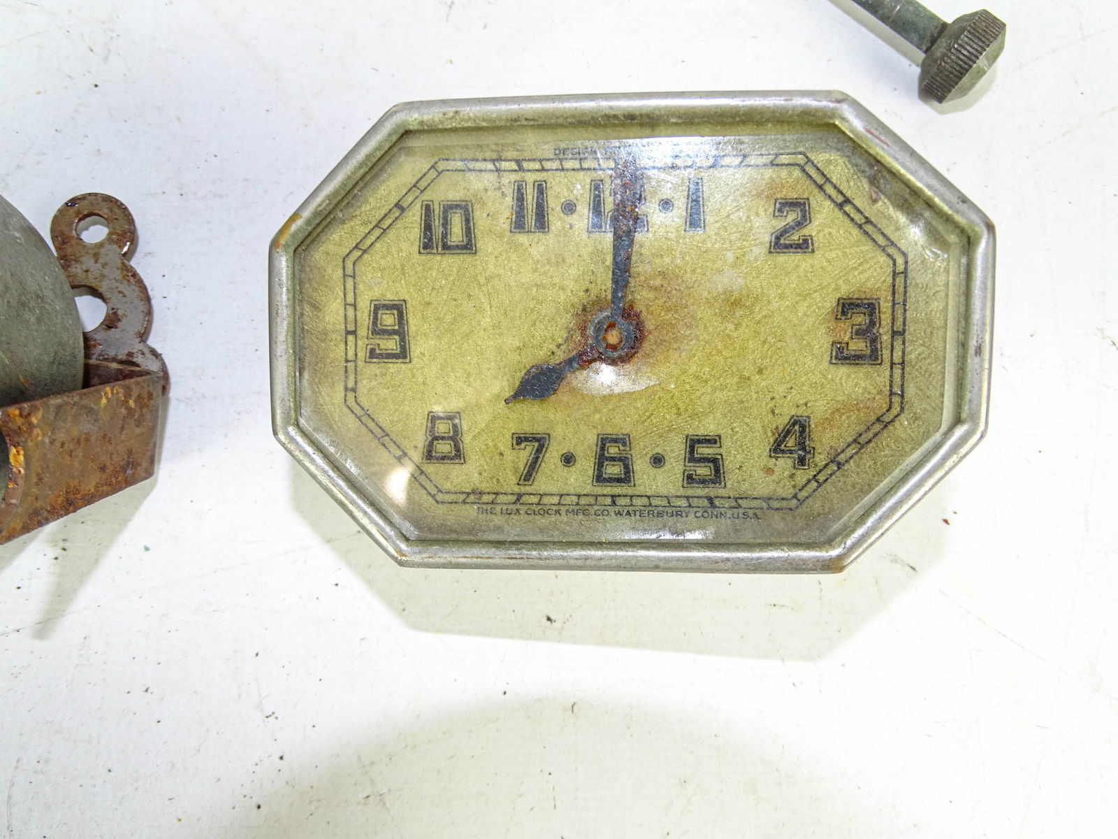 Automobile Clocks - 8