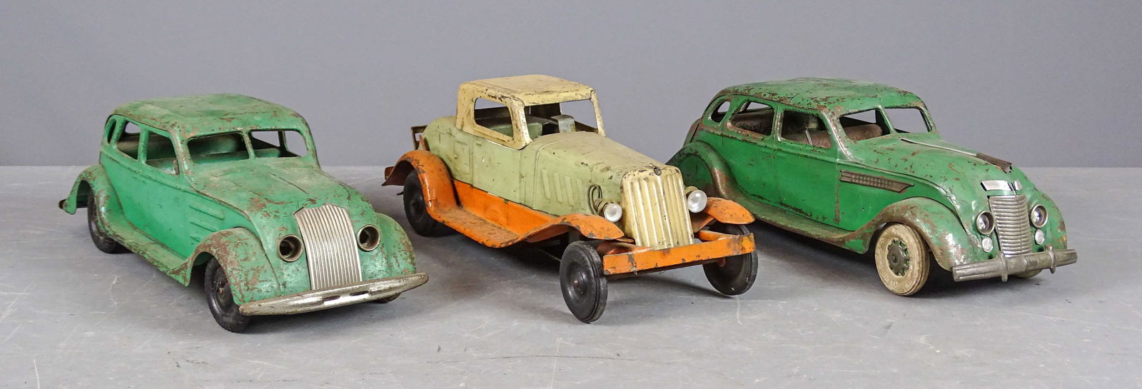 Pressed Steel Toy Cars (1 of 13)