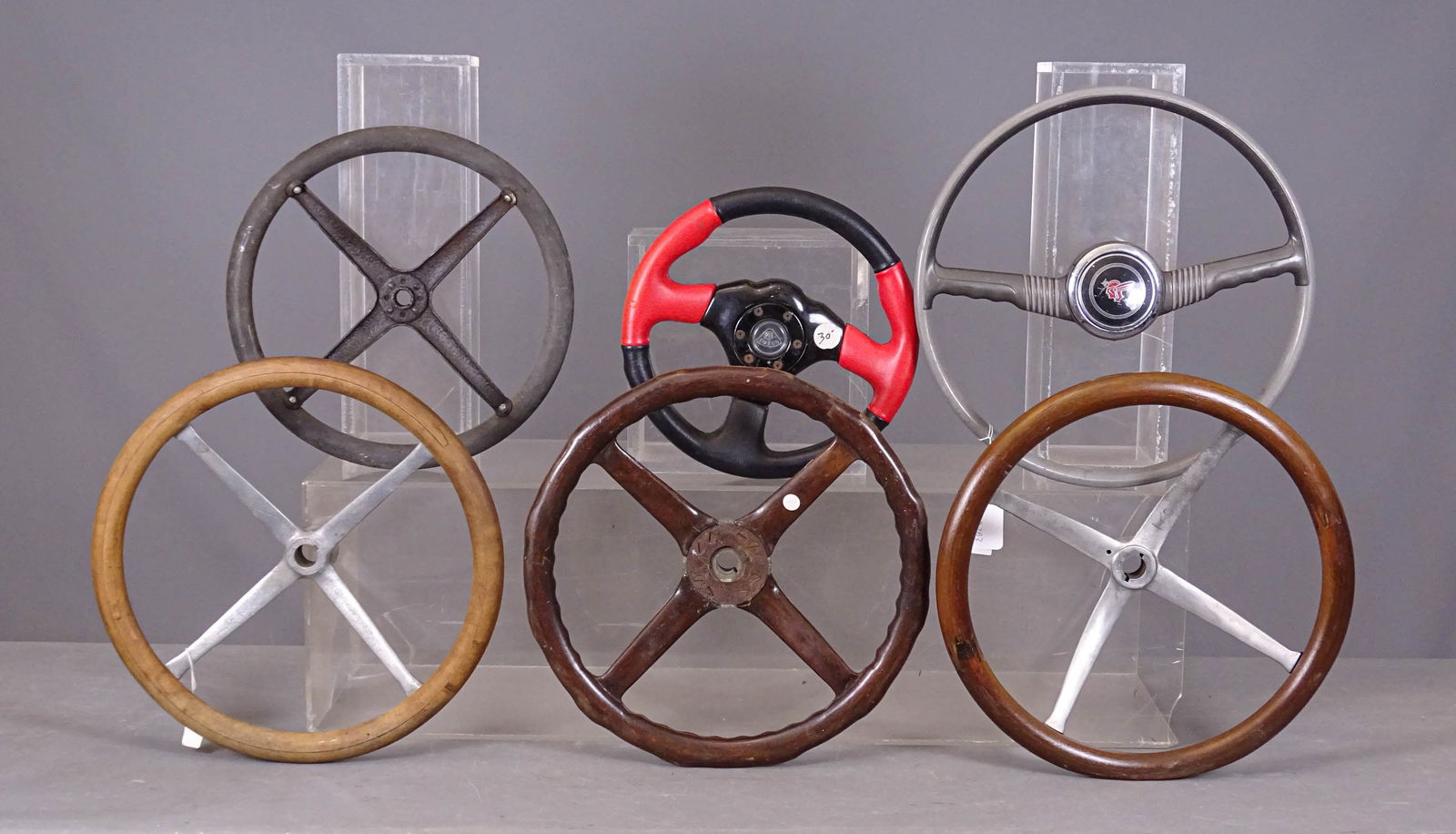 Steering Wheels (1 of 16)