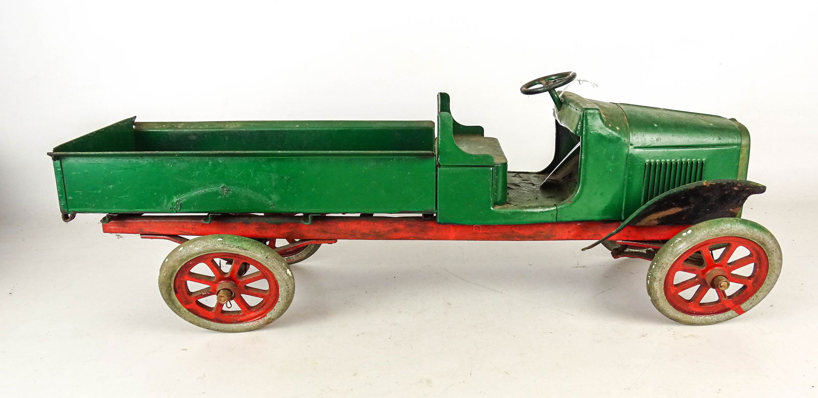 Pressed Steel Trucks - 4