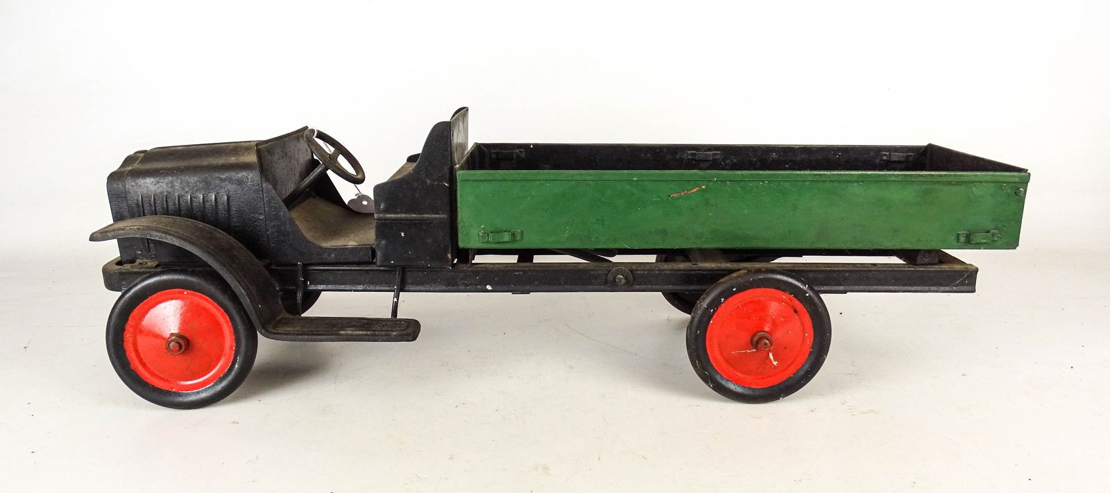 Pressed Steel Trucks - 7