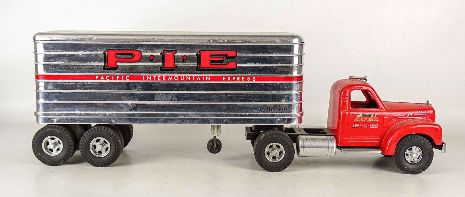 Smith-Miller Toy Trucks - 7