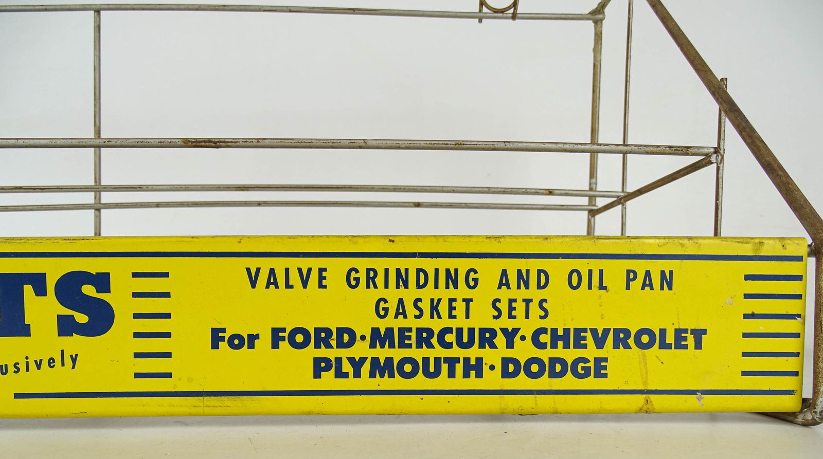 Victor Gaskets Display - 10