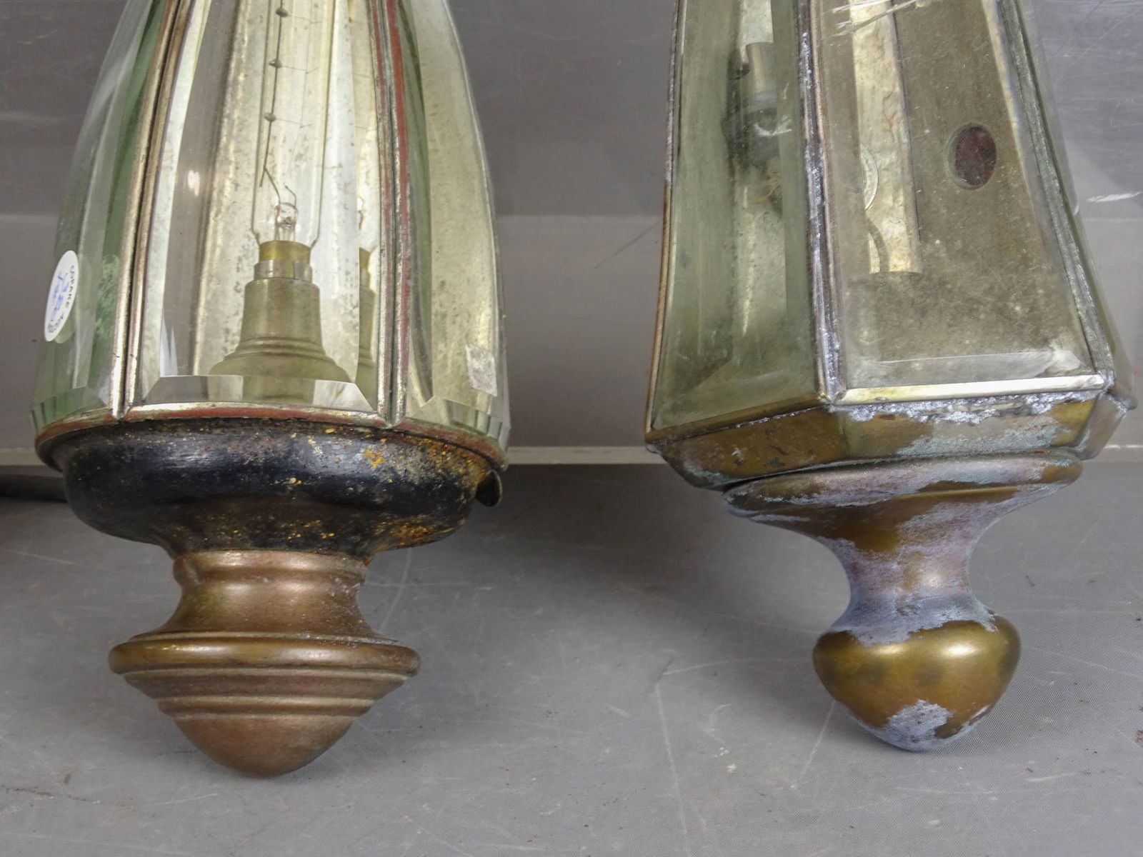 Misc. Lamp Lot - 8